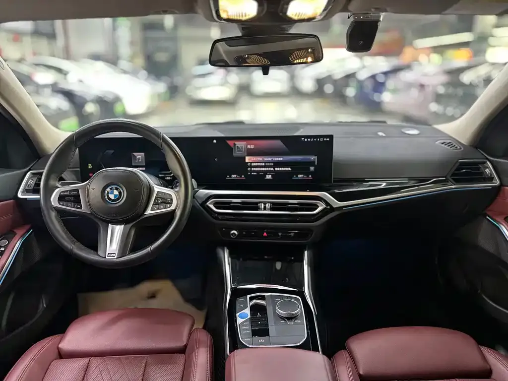 BMW i3 — фото 8
