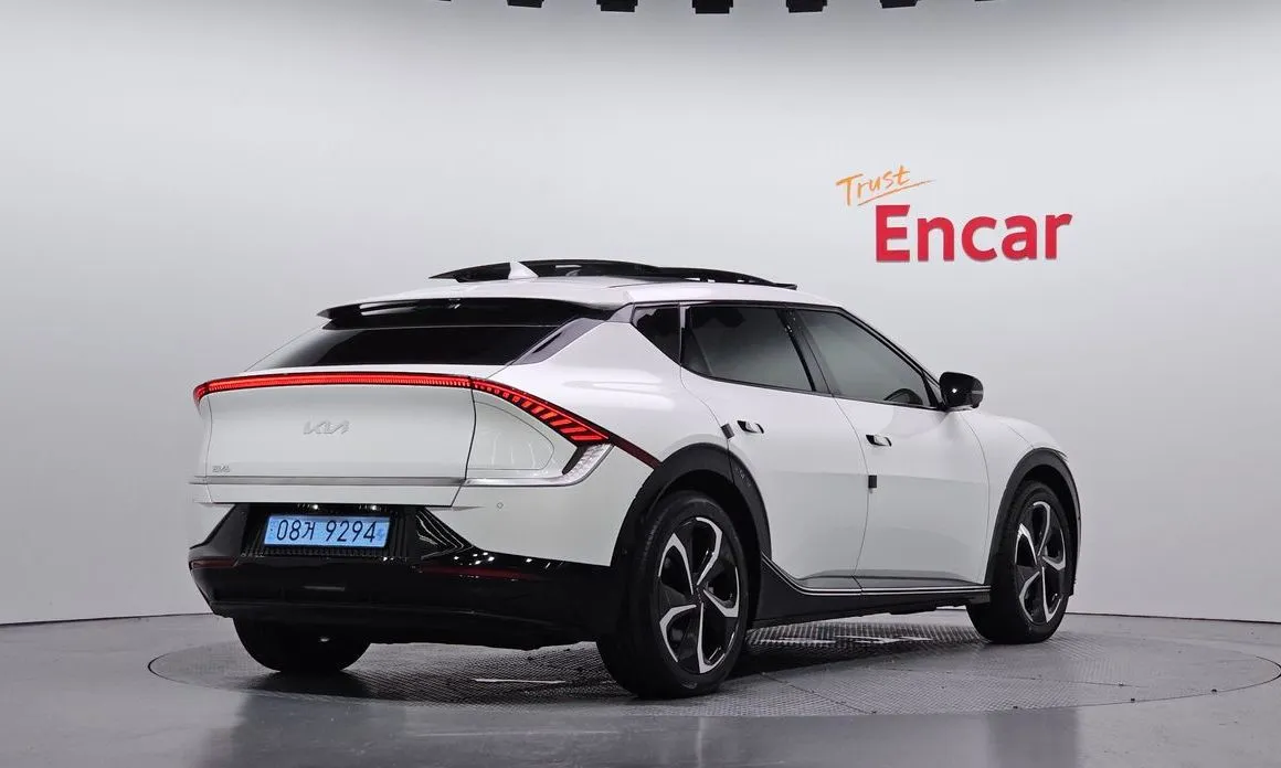 Kia EV6 — фото 2