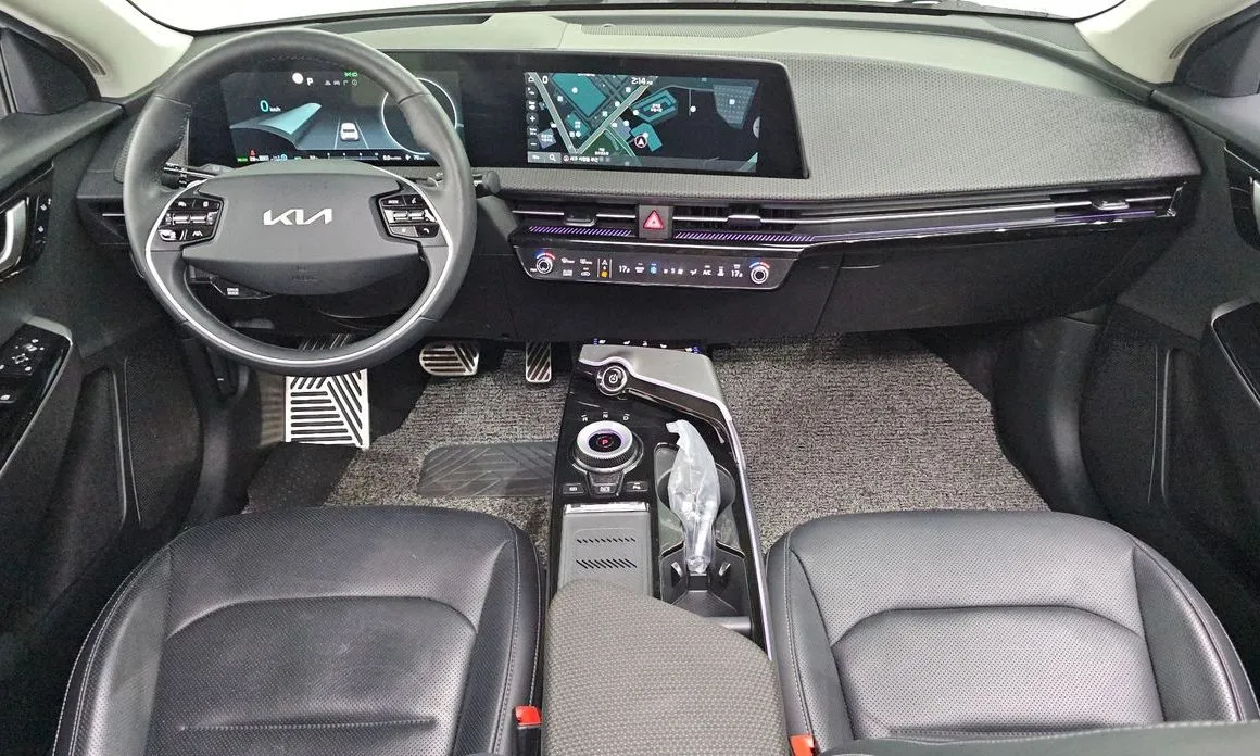 Kia EV6 — фото 10