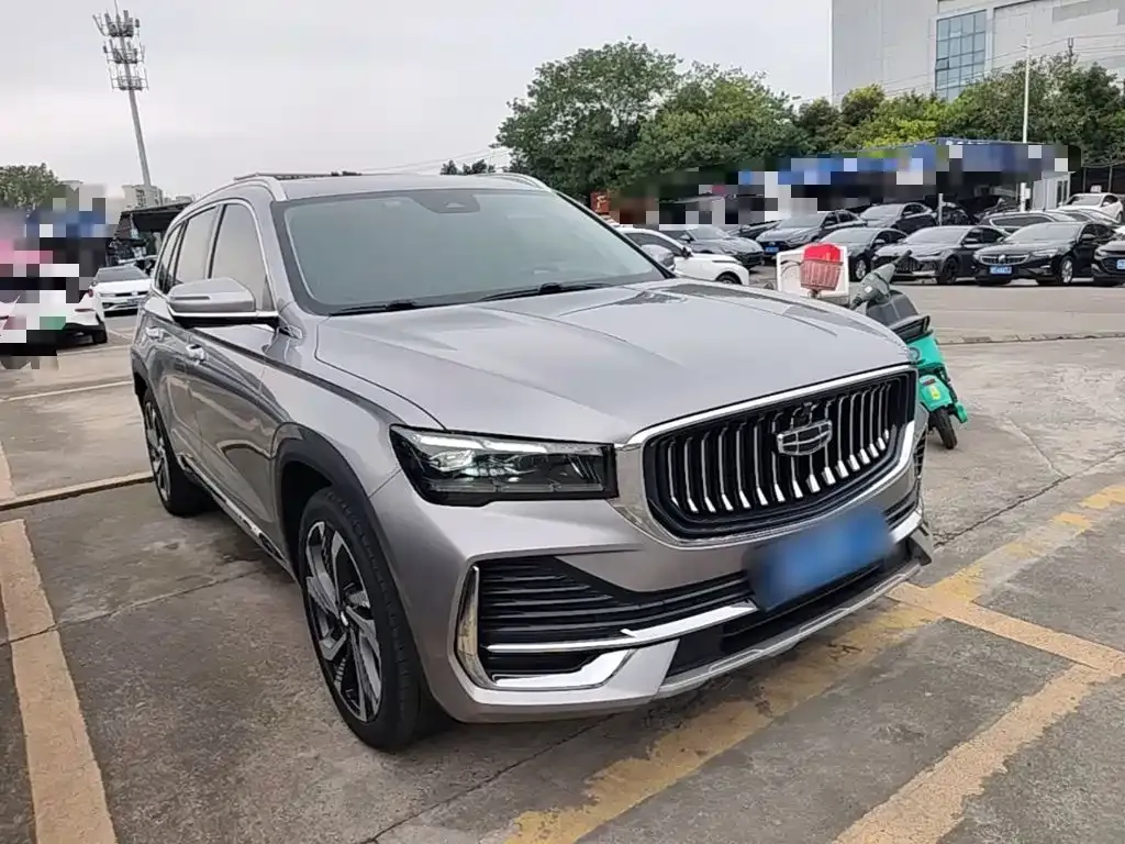 Geely Xingyue L — фото 9