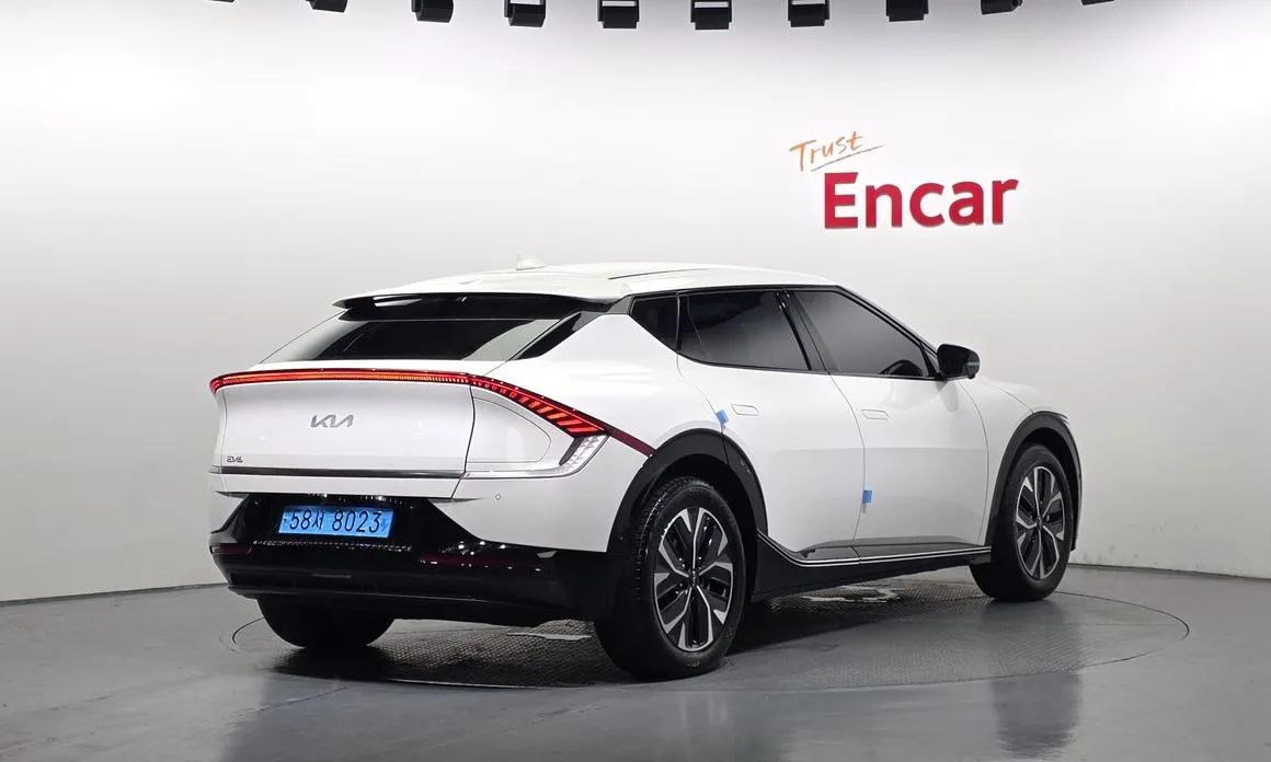 Kia EV6 — фото 4