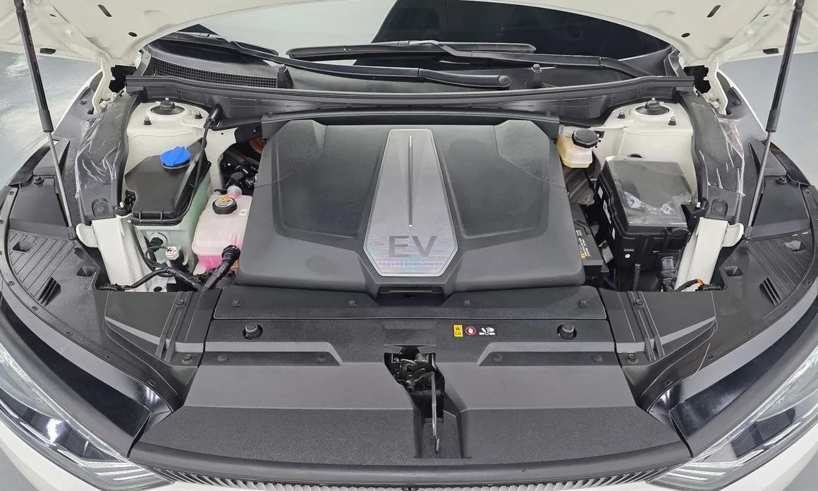 Kia EV6 — фото 10