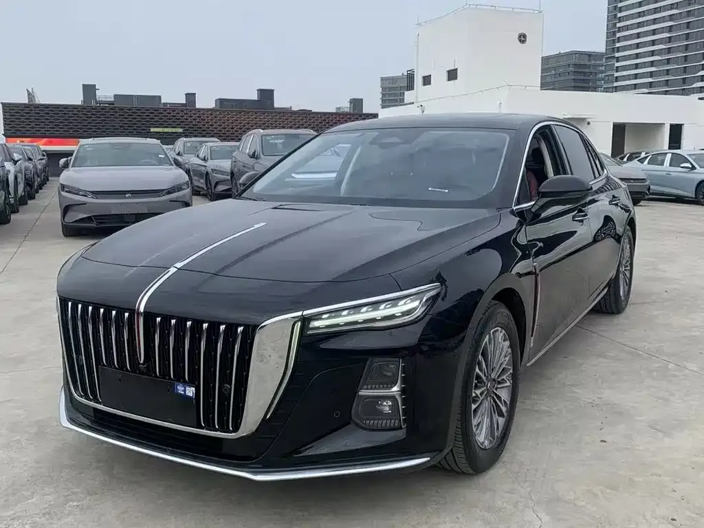 Hongqi H5 — фото 1