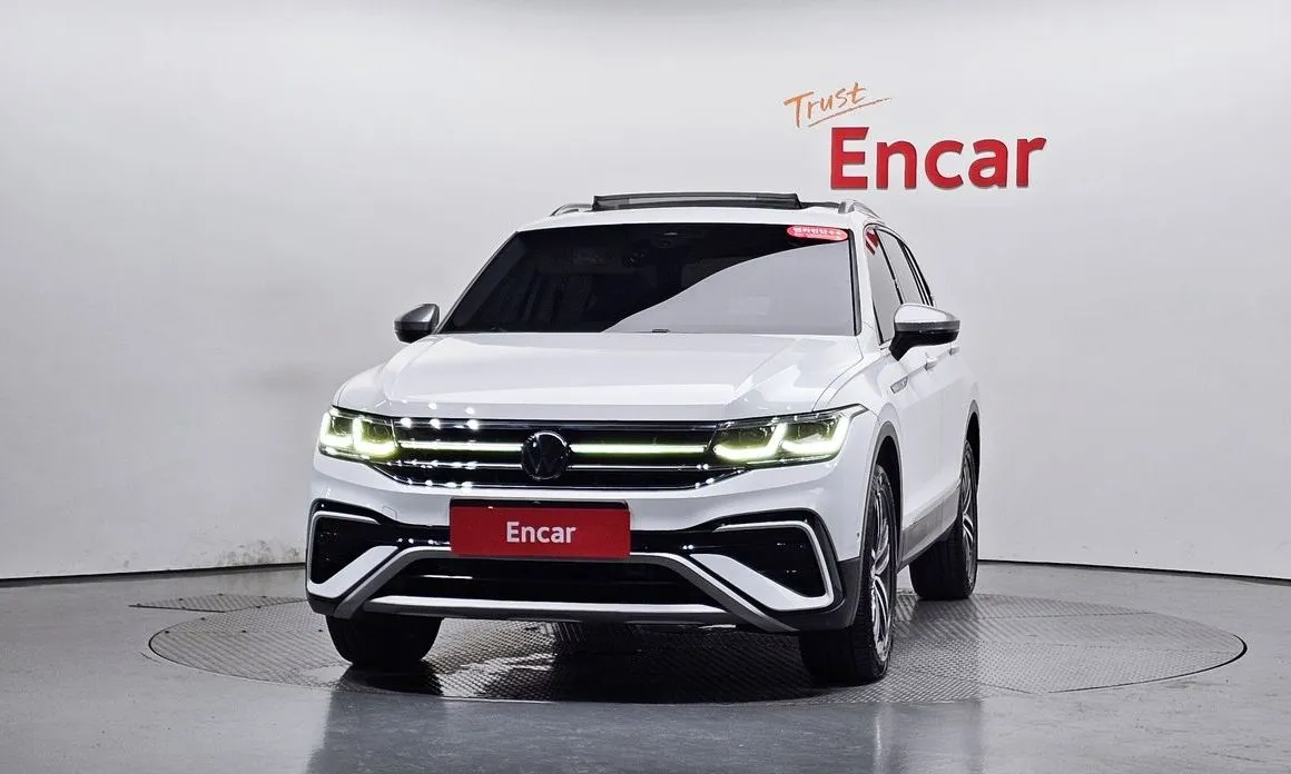 Volkswagen Tiguan — фото 6