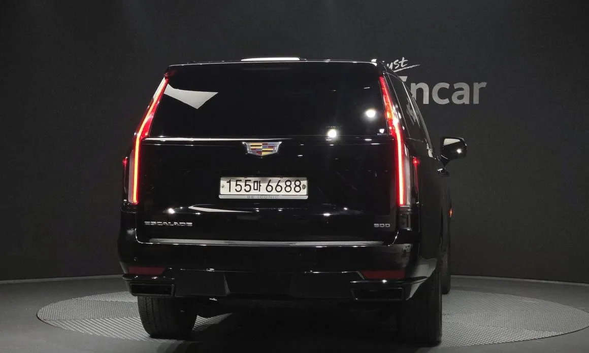 Cadillac Escalade 2023 из KR, фото 2