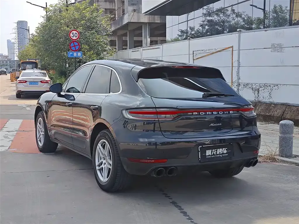 Porsche Macan — фото 8