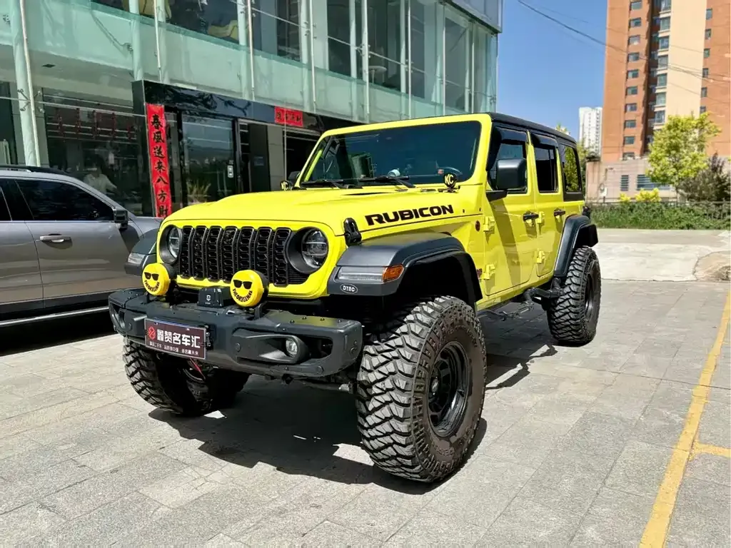 Jeep Wrangler — фото 1