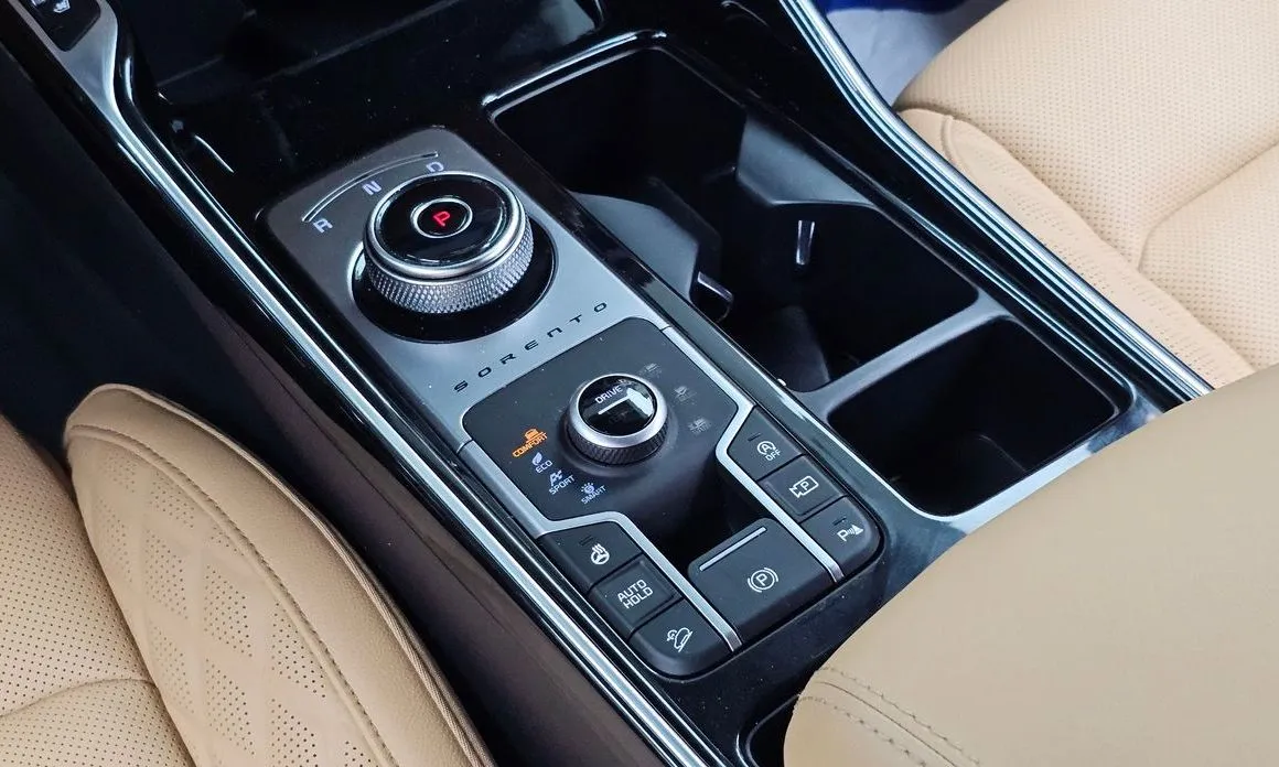 Kia Sorento 2023 из KR, фото 10