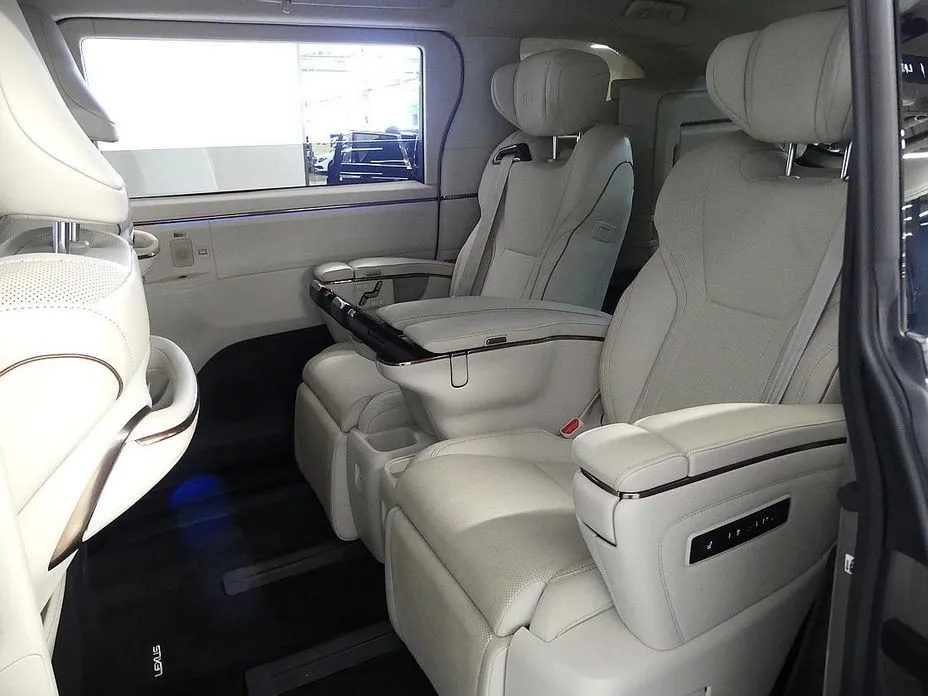 Lexus LM 2025 из KR, фото 10
