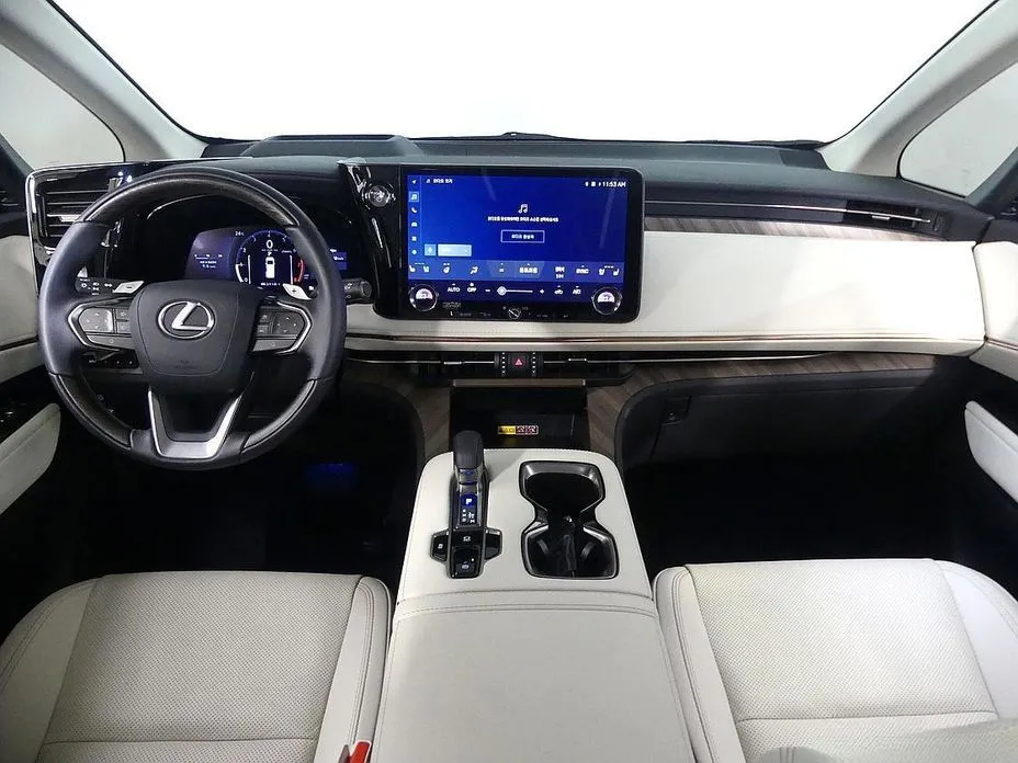 Lexus LM 2025 из KR, фото 4