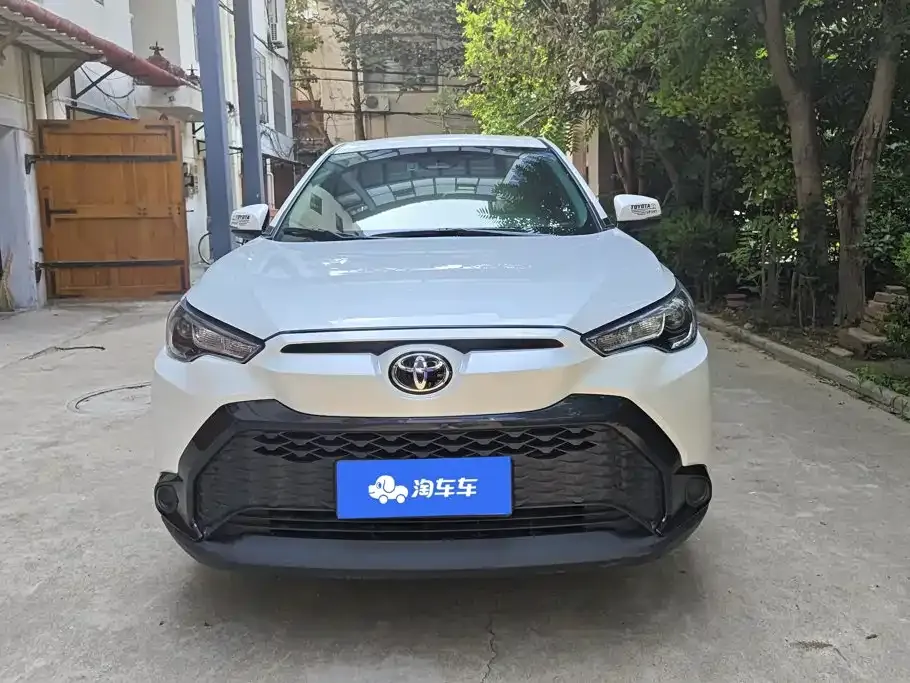 Toyota Frontlander 2024 из CN, фото 9