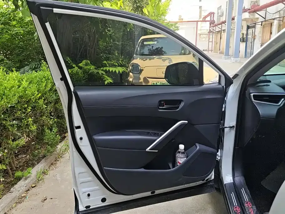 Toyota Frontlander 2024 из CN, фото 10