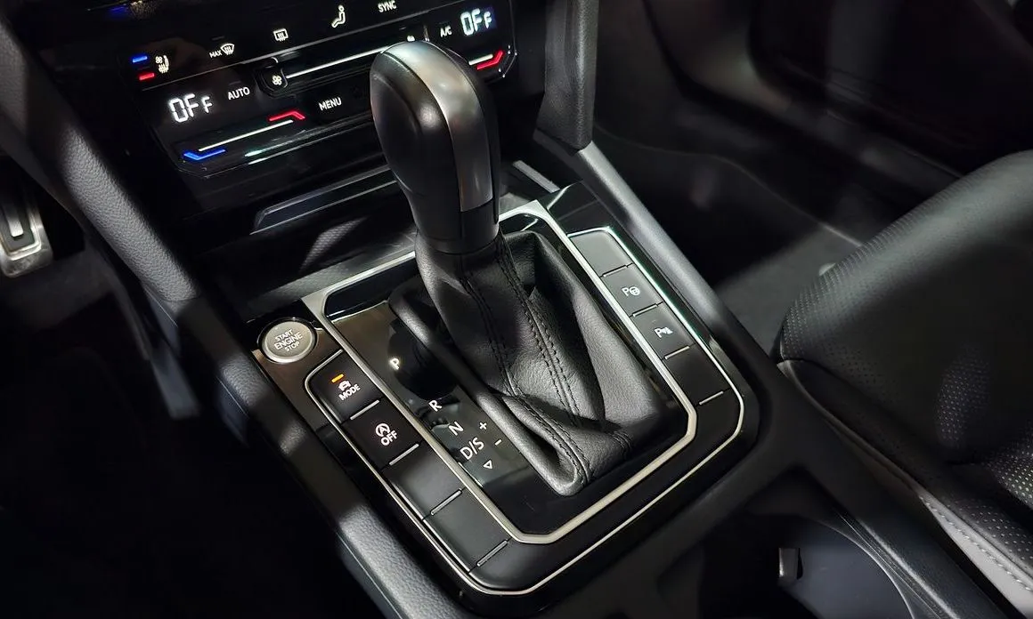 Volkswagen Arteon 2023 из KR, фото 9