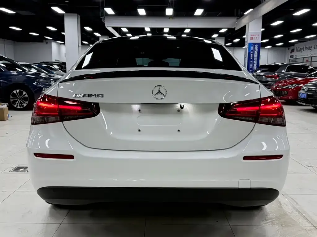 Mercedes-Benz A-Class — фото 7