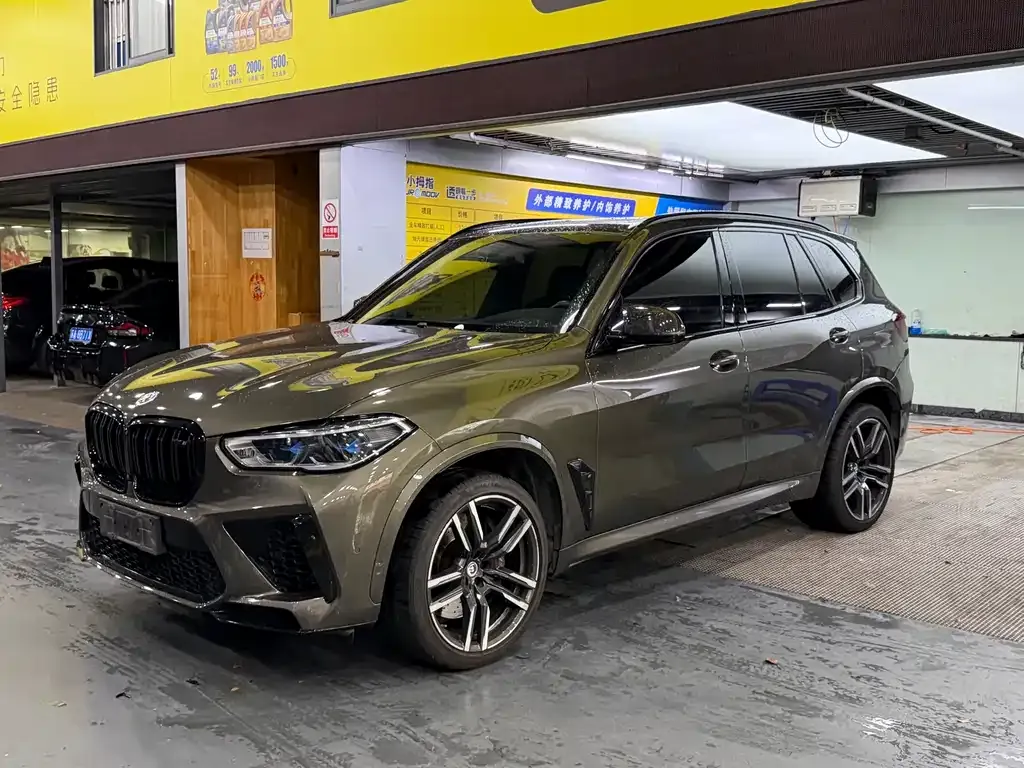 BMW X5 M — фото 1