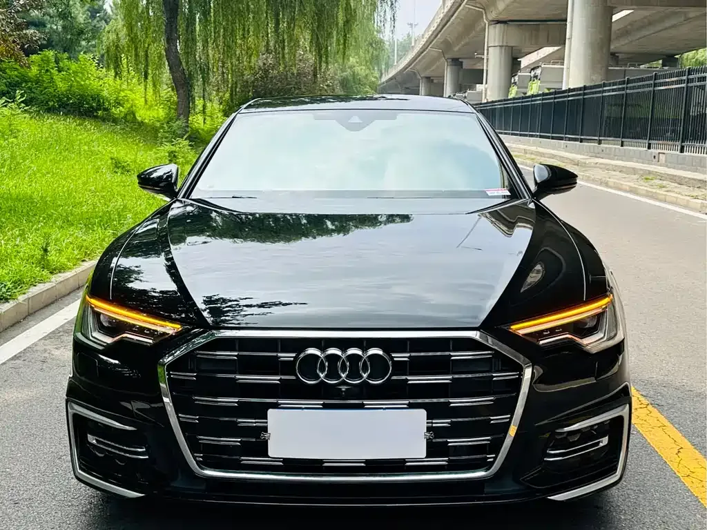 Audi A6L — фото 6