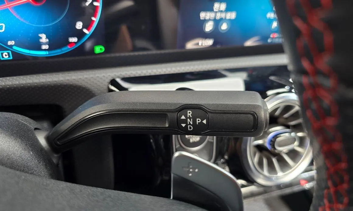 Mercedes-Benz CLA-Class 2023 из KR, фото 2
