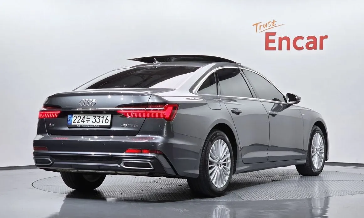 Audi A6 — фото 7