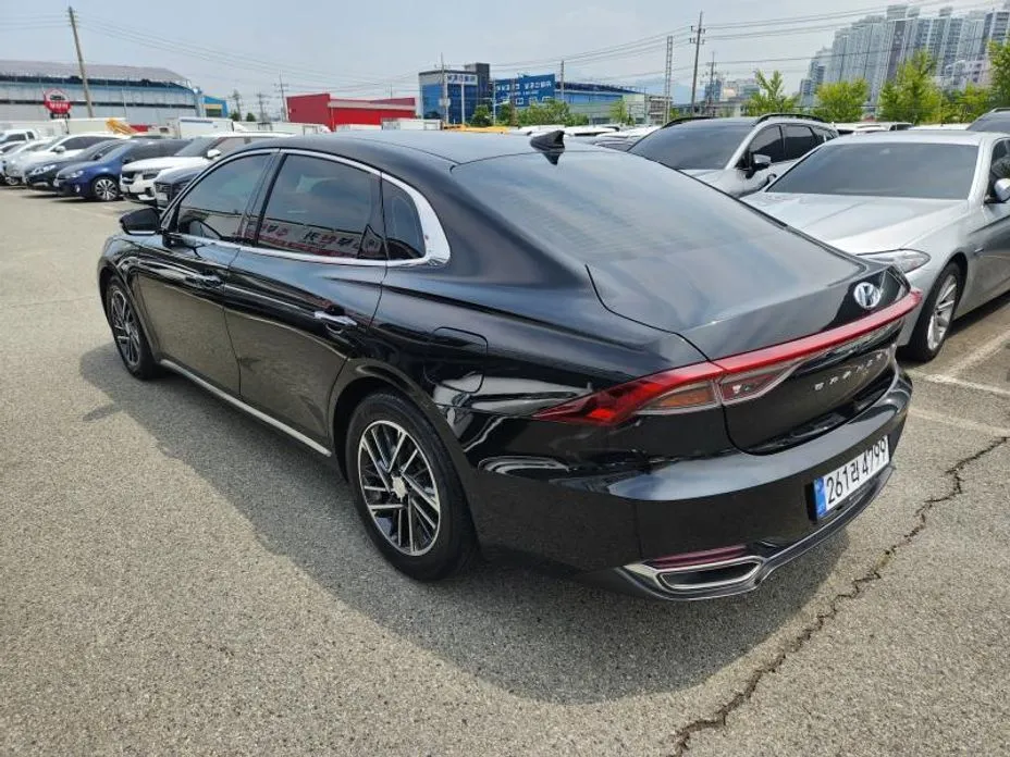 Hyundai Grandeur — фото 10