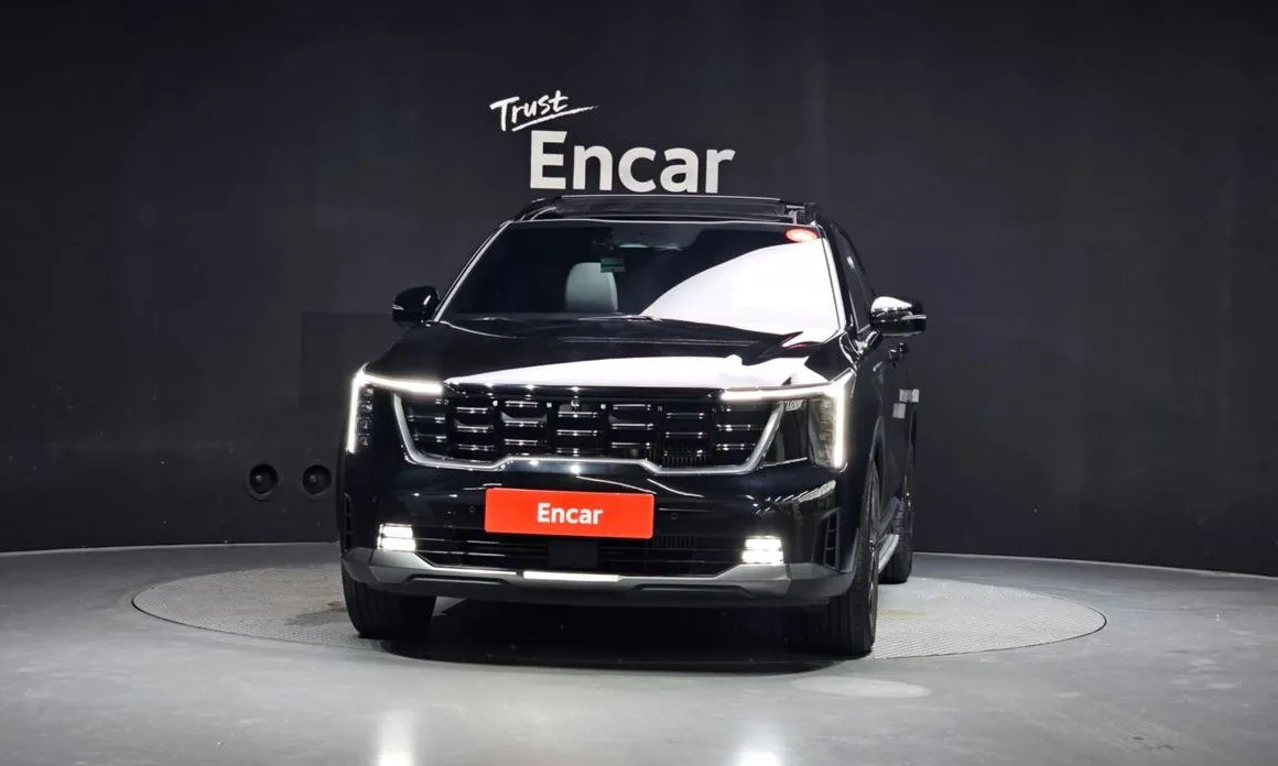 Kia Sorento — фото 8