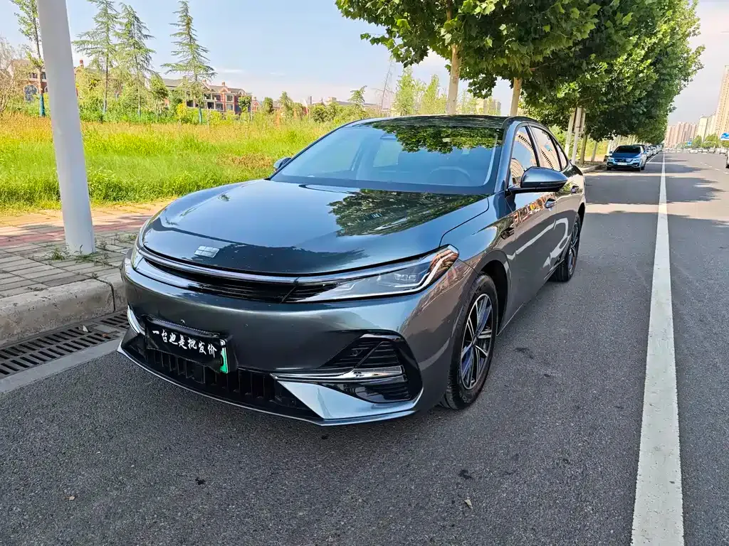 Geely 银河A7 EM