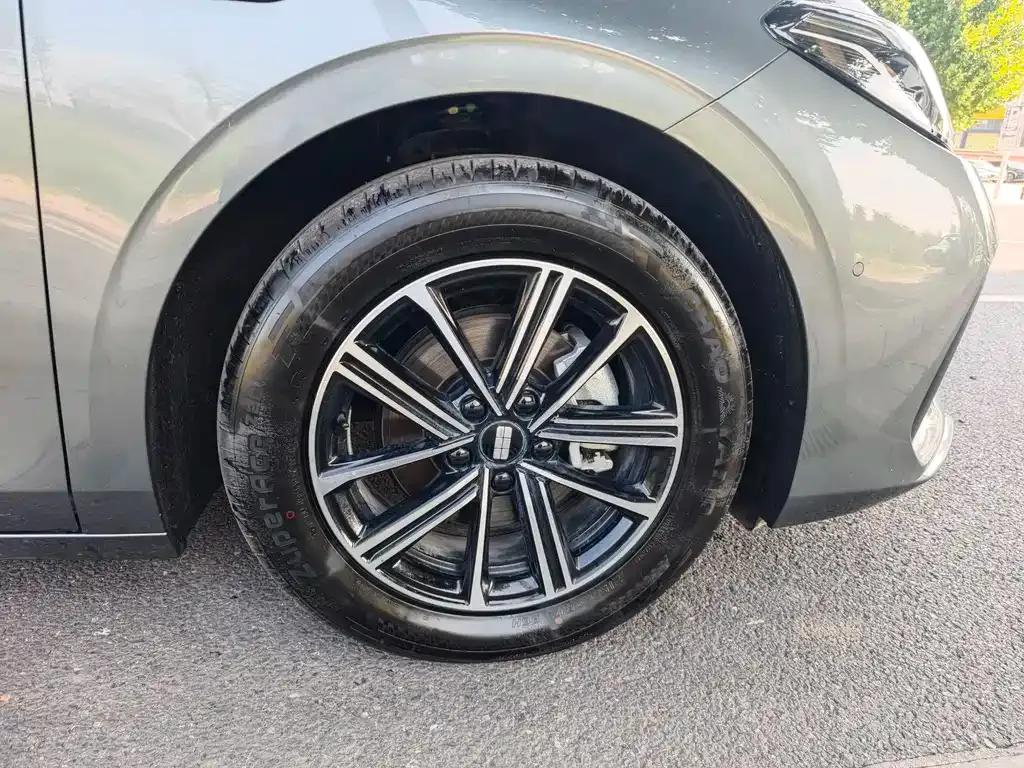 Geely 银河A7 EM 2025 из CN, фото 6