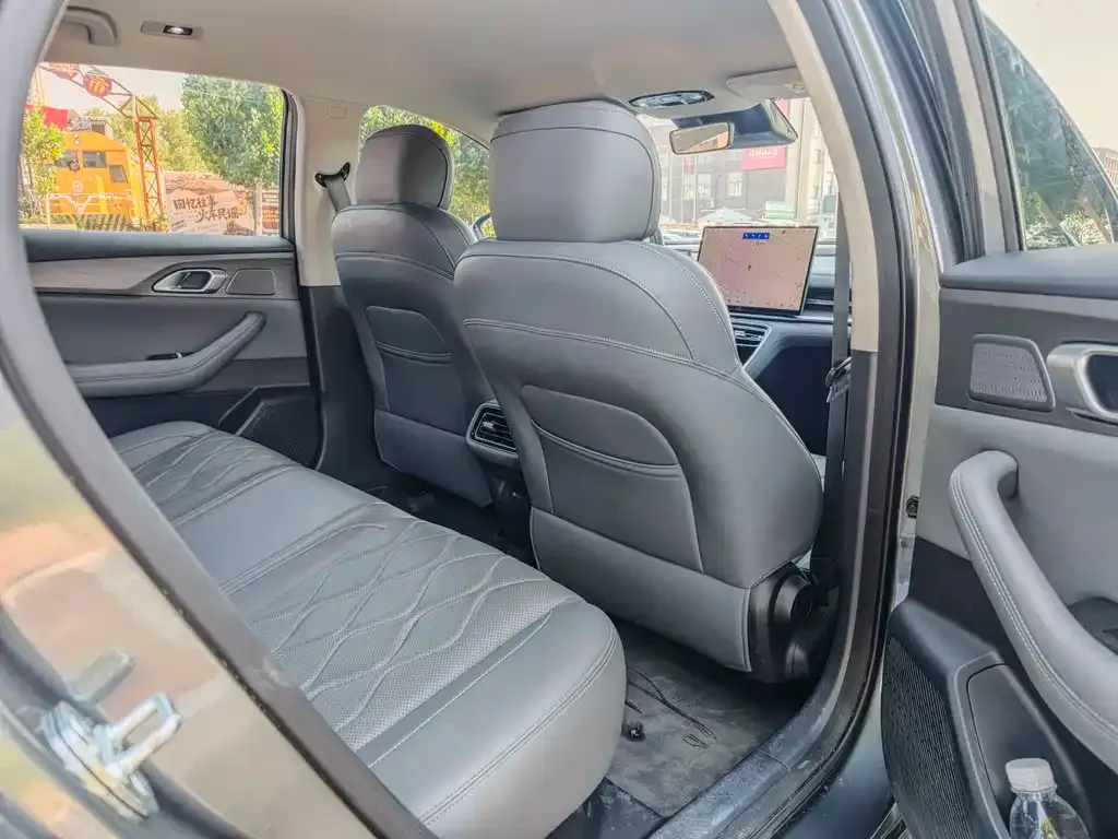 Geely 银河A7 EM 2025 из CN, фото 4