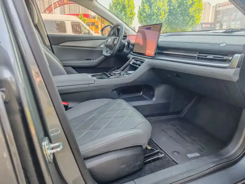 Geely 银河A7 EM 2025 из CN, фото 3
