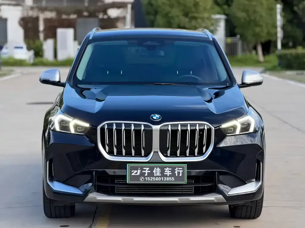 BMW X1 — фото 2