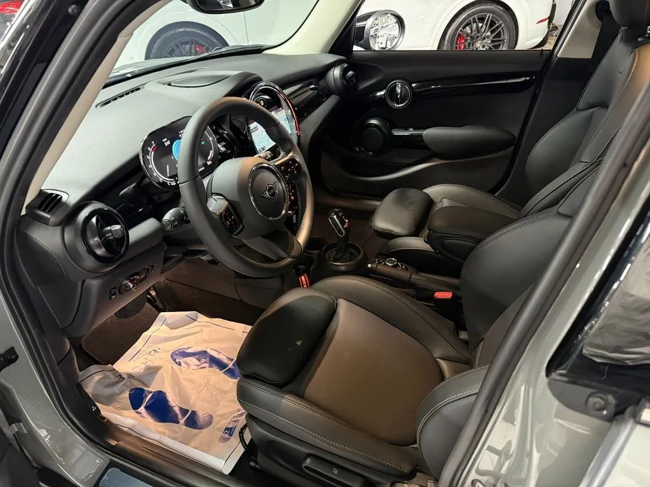 Mini Cooper 2022 из KR, фото 4