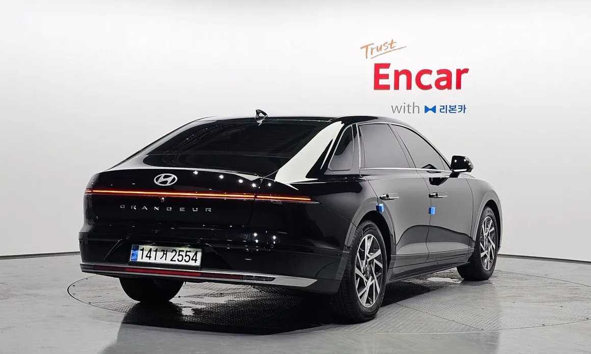 Hyundai Grandeur 2023 из KR, фото 2