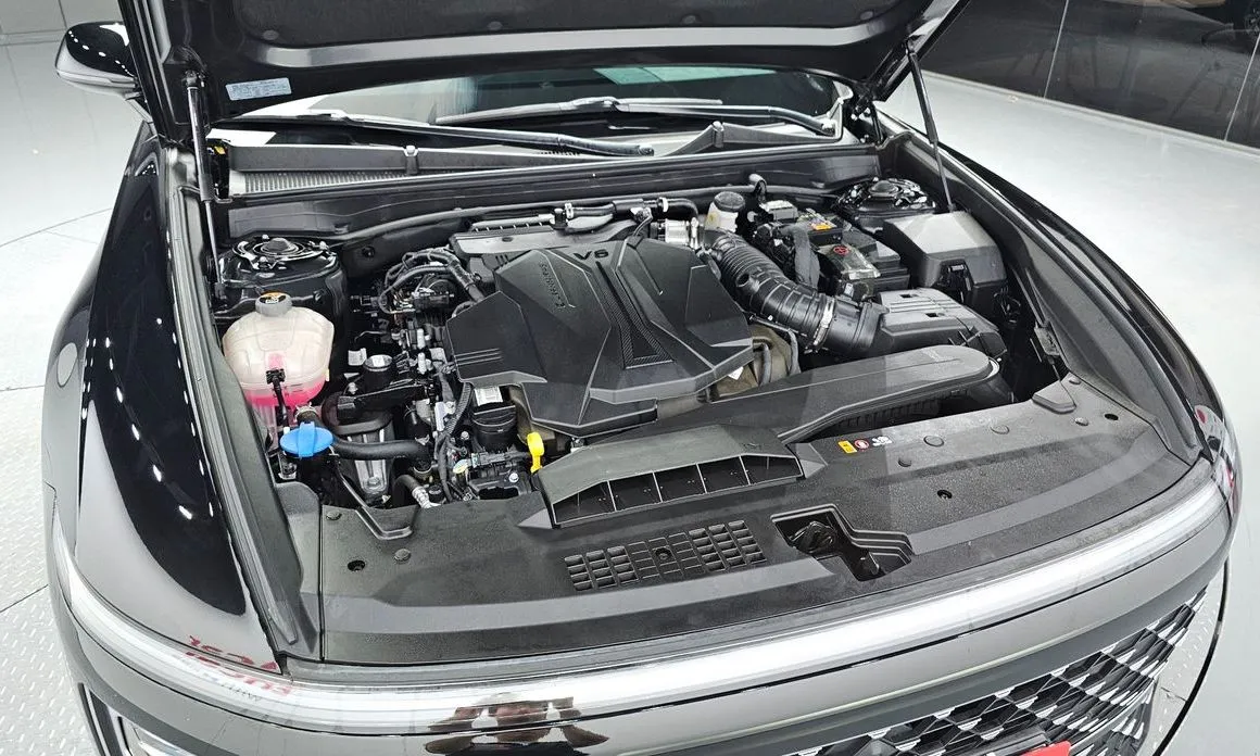 Hyundai Grandeur 2023 из KR, фото 9