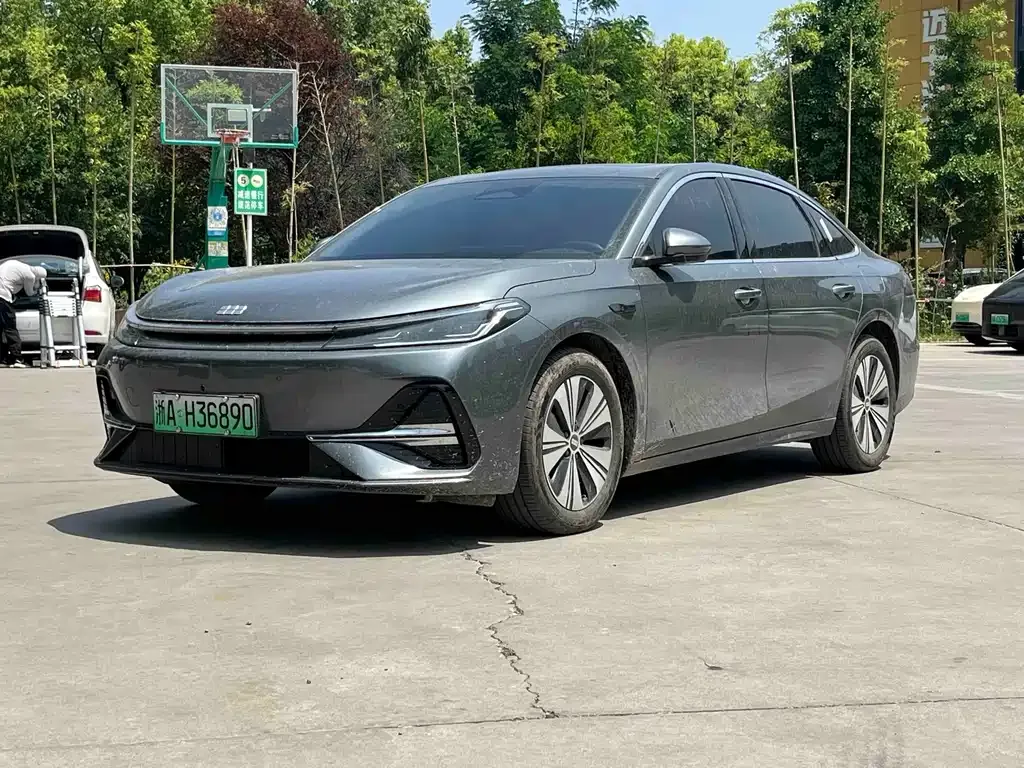 Geely 银河A7 EM — фото 1