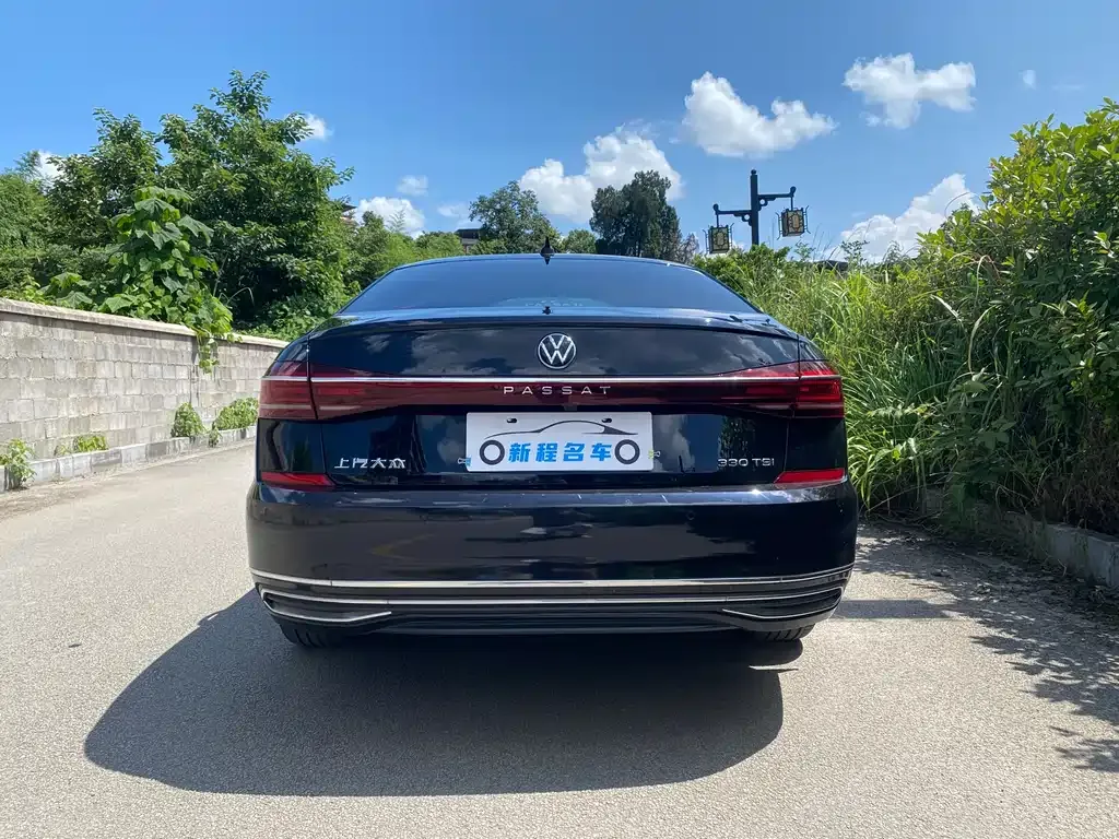 Volkswagen Passat — фото 7