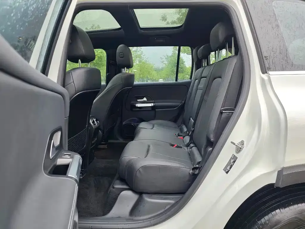 Mercedes-Benz EQB 2023 из CN, фото 2