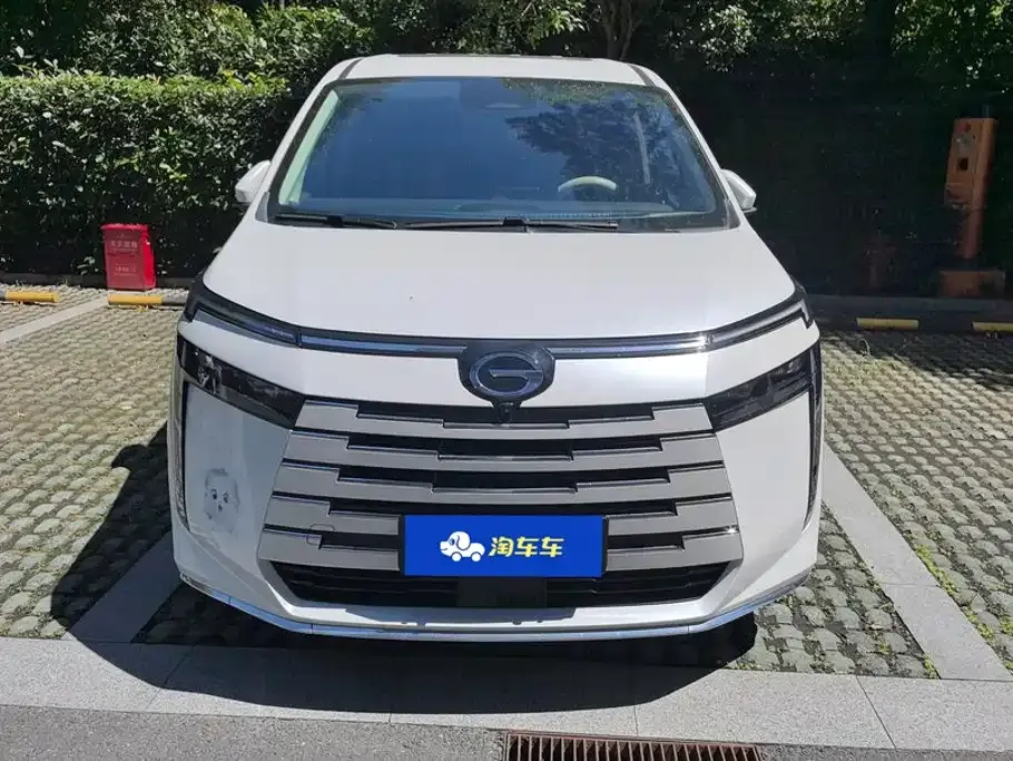 GAC Motor Trumpchi E8 — фото 8