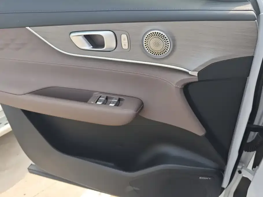 Chery Tiggo 8 PLUS — фото 3