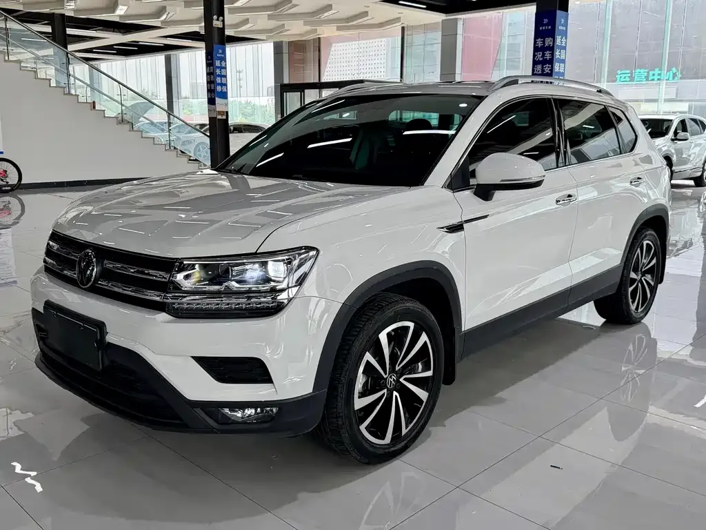 Volkswagen Tharu — фото 1