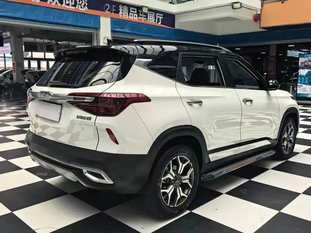 Kia KX3 — фото 5