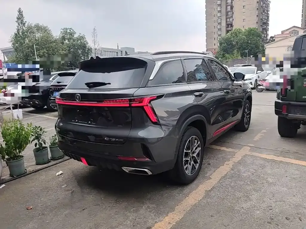 Changan CS75PLUS — фото 10