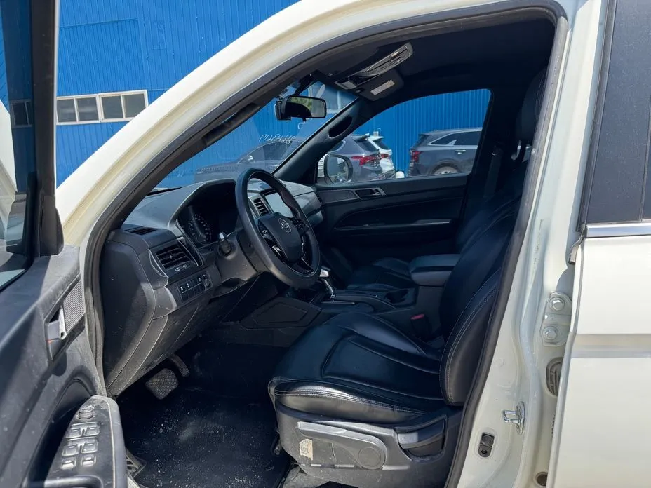 KG Mobility (Ssangyong) Rexton — фото 4