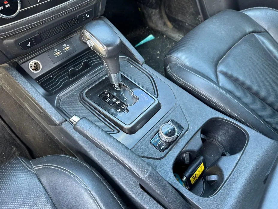 KG Mobility (Ssangyong) Rexton — фото 7