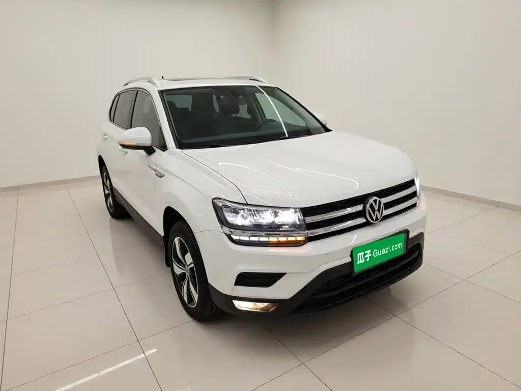 Volkswagen Tharu — фото 3