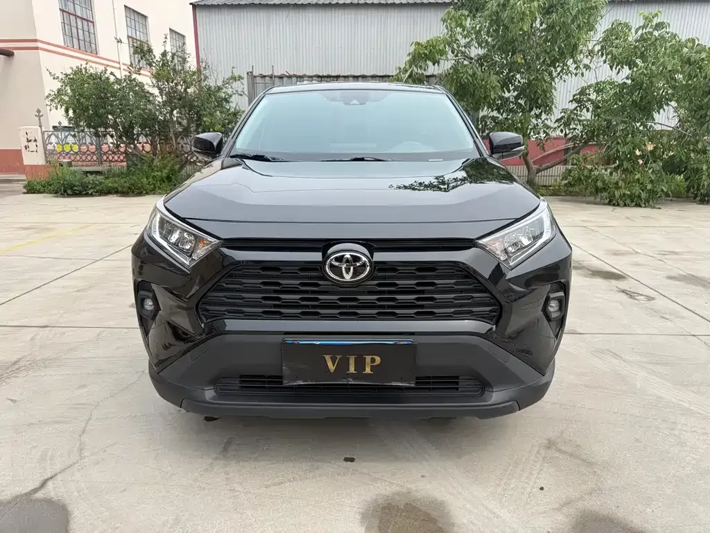 Toyota RAV4 2024 из CN, фото 8