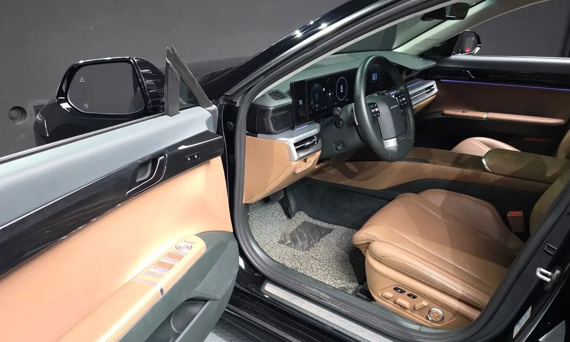 Hyundai Grandeur 2023 из KR, фото 9