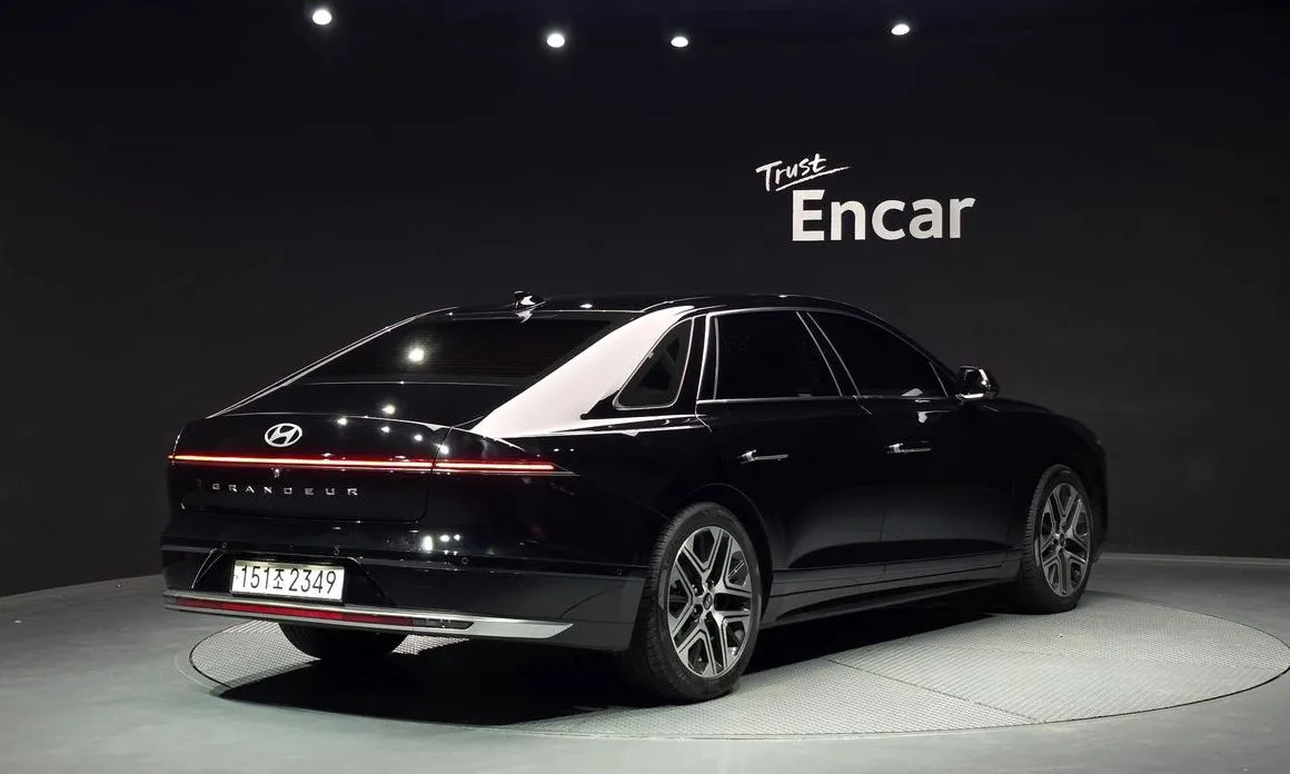 Hyundai Grandeur 2023 из KR, фото 7