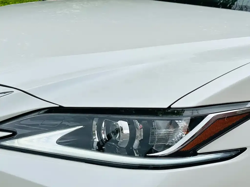 Lexus ES — фото 2