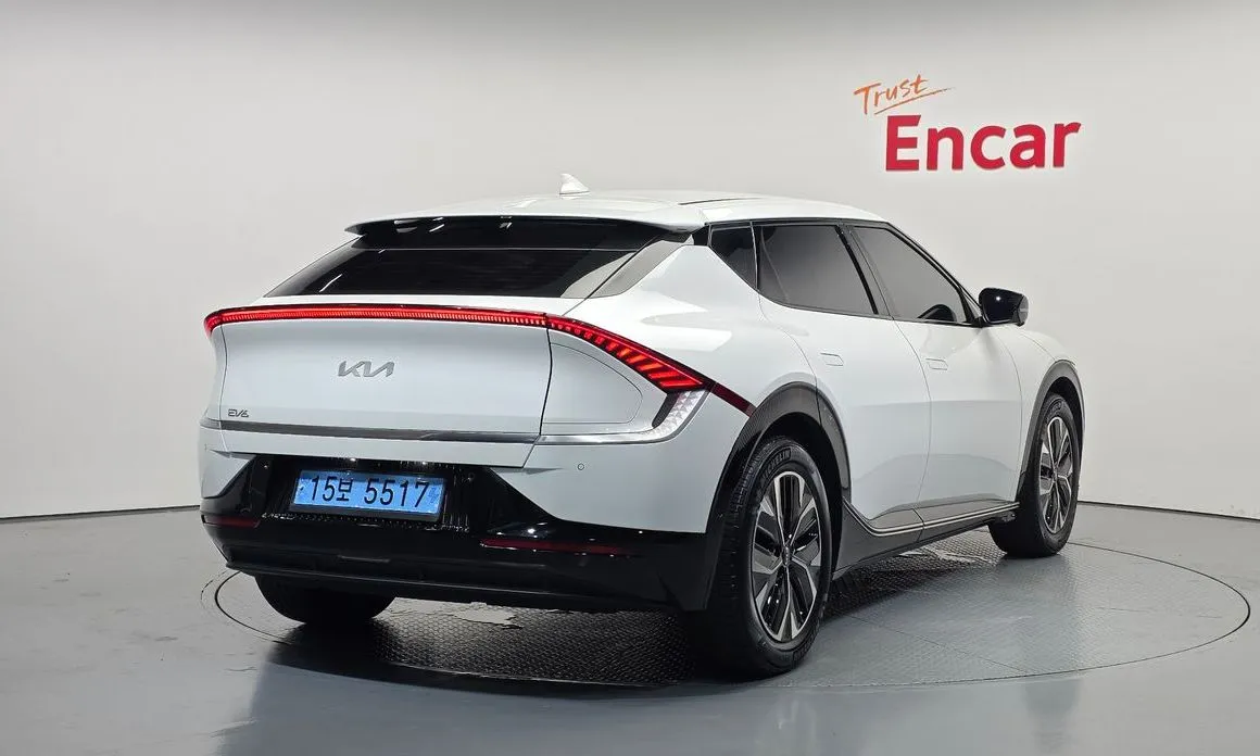 Kia EV6 — фото 3