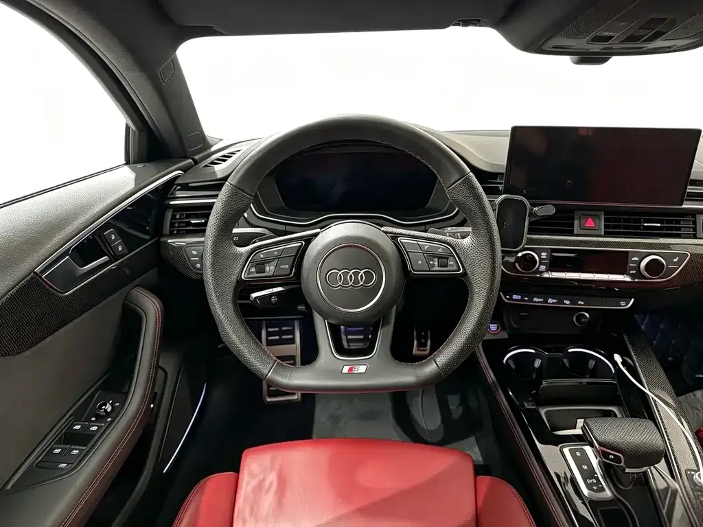 Audi S4 — фото 8