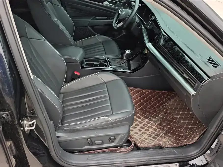 Volkswagen Passat — фото 5